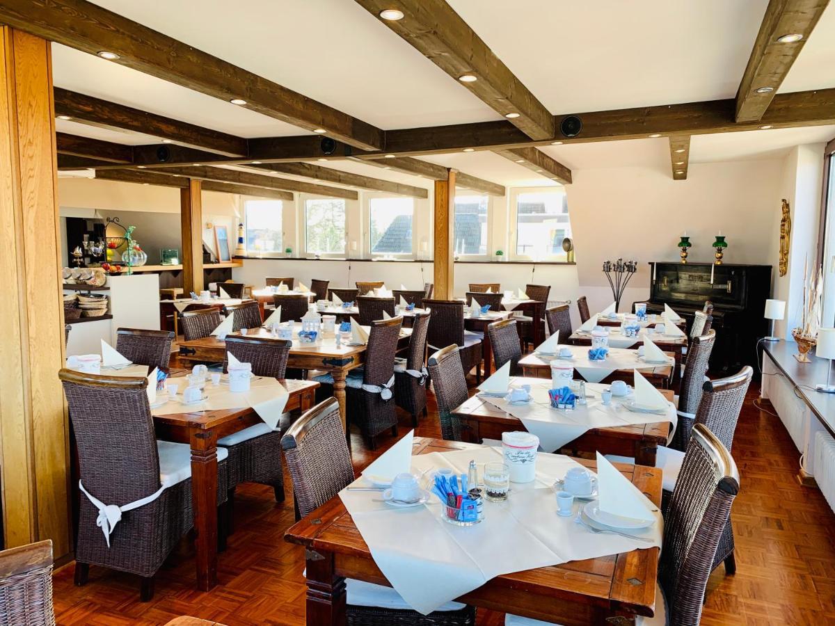 Aparthotel Kleine Perle Куксхавен Екстериор снимка